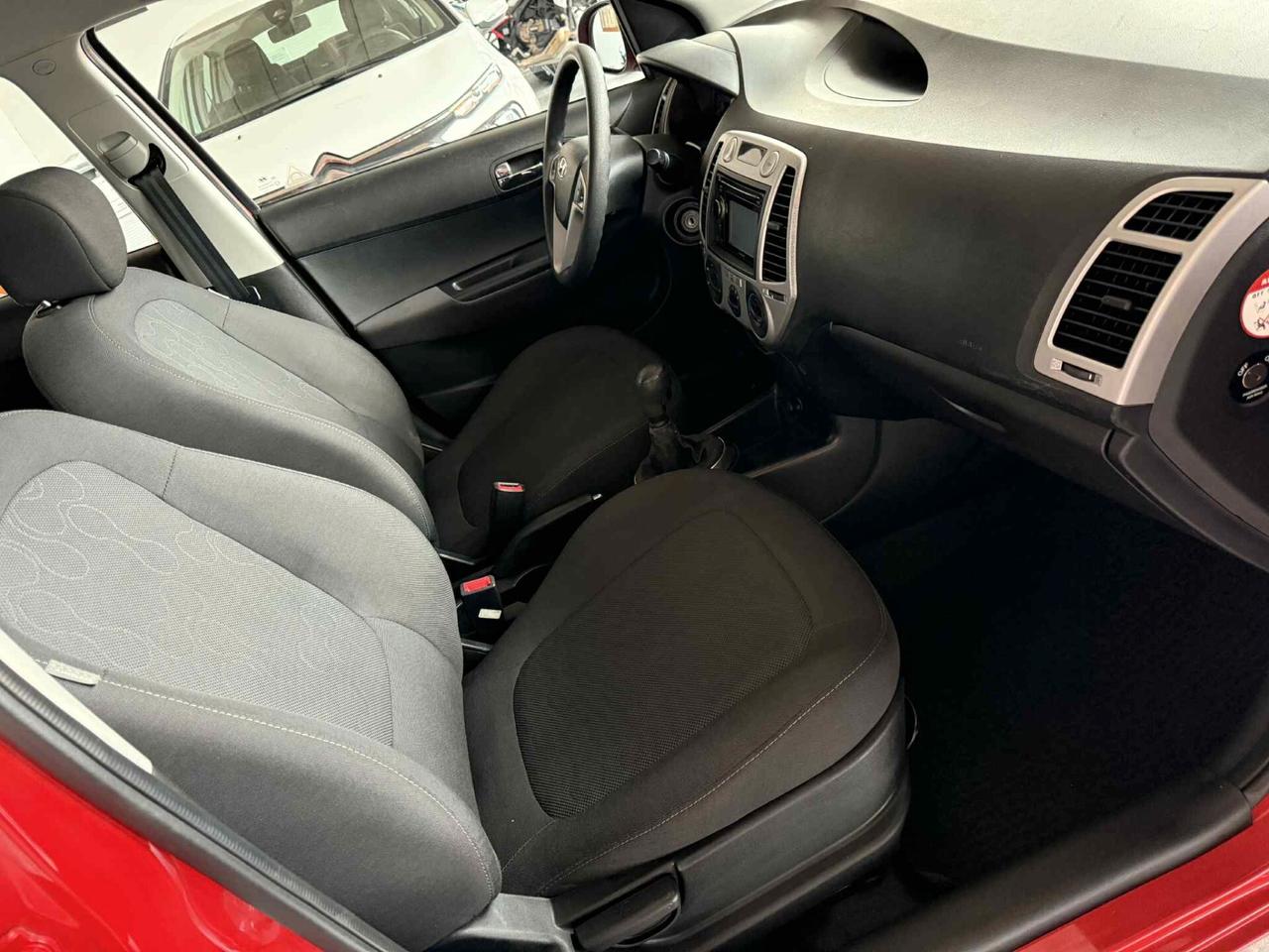 Hyundai i20 1.4 CRDi 5p. Sound Edition 75CV NEOPATENTATI