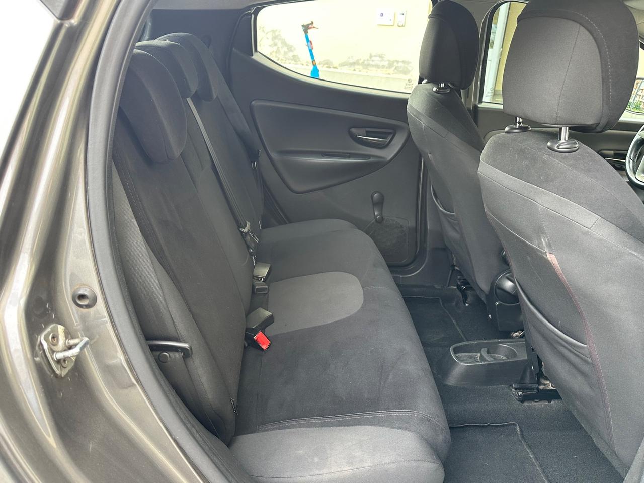 Lancia Ypsilon 1.2 69 CV 5 porte GPL Ecochic Platinum