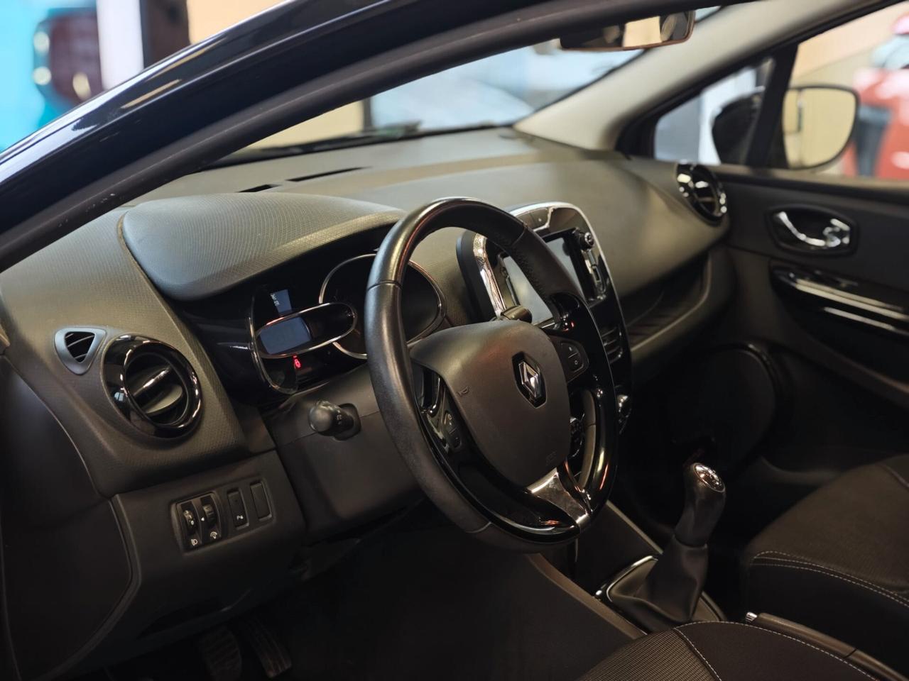 Renault Clio 1.5 dCi 90CV 5 porte Live!