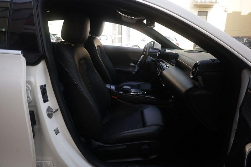 Mercedes-Benz CLA 200 d Automatic Premium Unicoproprietario