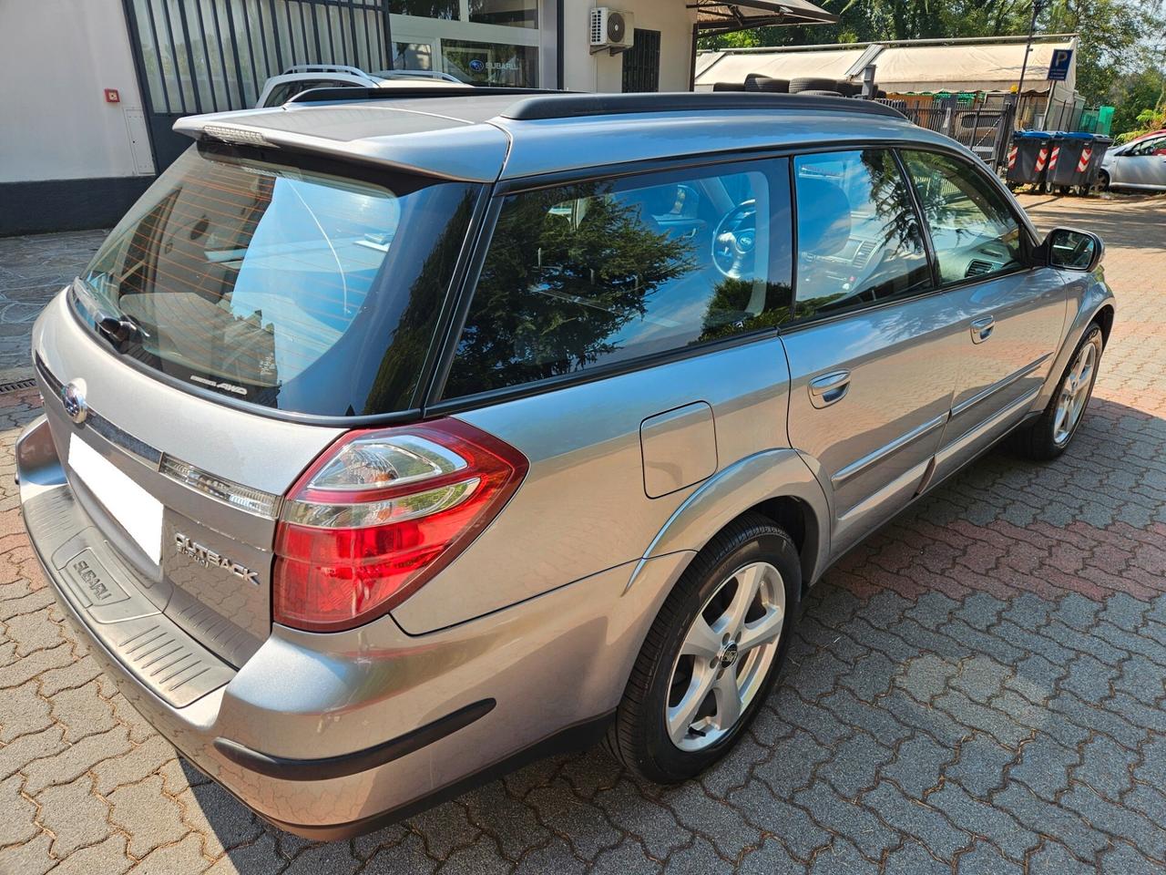 Subaru OUTBACK 2.5i 16V AT 79GP Bi-F. Bl. Lim. - GPL