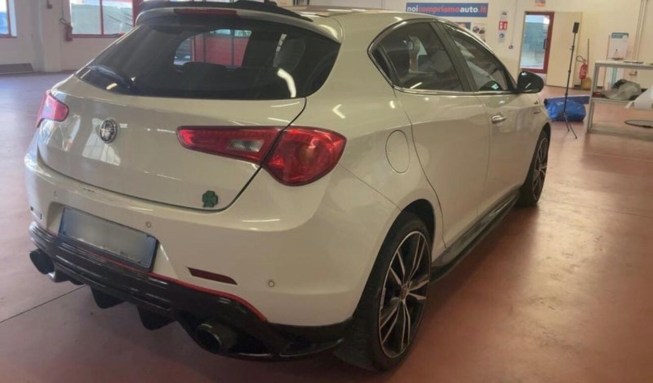 Alfa Romeo Giulietta 2.0 JTDm 170cv Automatico Tetto Al Quadrifoglio
