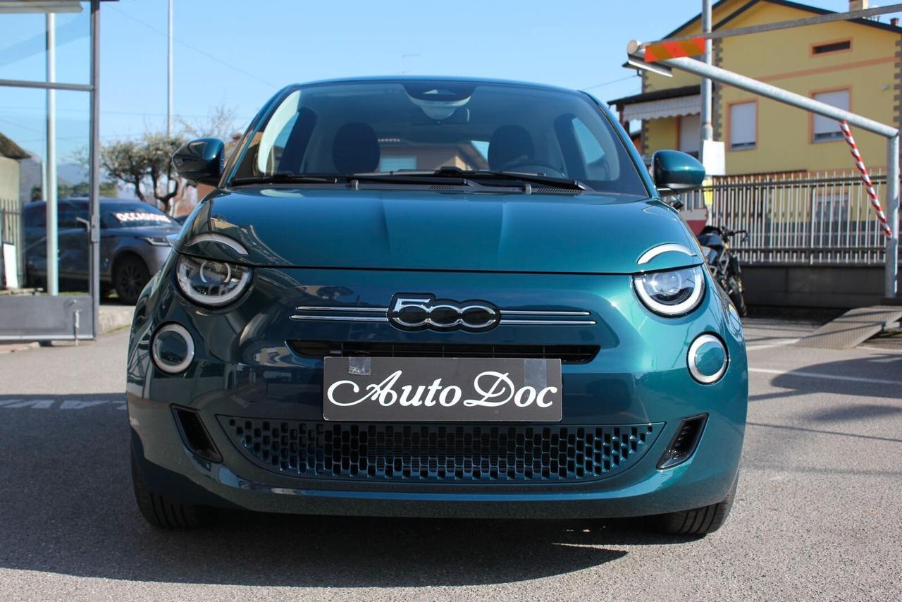 Fiat 500 Berlina Hybrid Torino