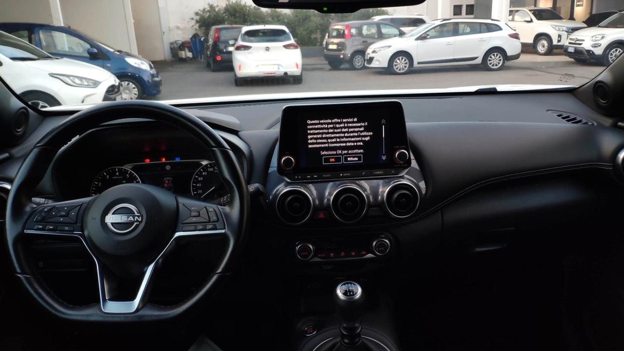 Nissan Juke 1.0 DIG-T 114 CV N-Connecta