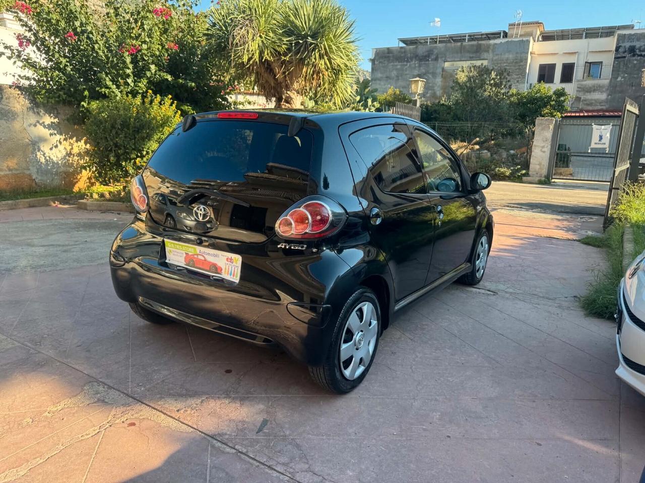 TOYOTA AYGO 1.0 68CV 2013 EURO 5 FULL BENZINA