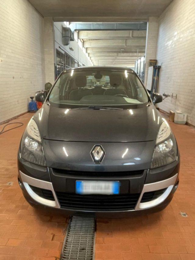 RENAULT Scenic X-Mod 1.5 dCi 110CV EDC Luxe