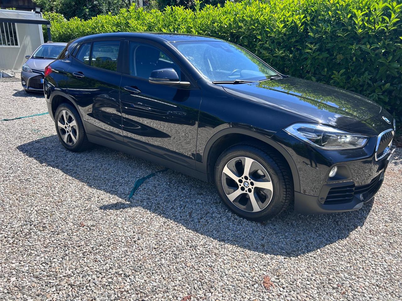 Bmw X2 sDrive18d Business-X