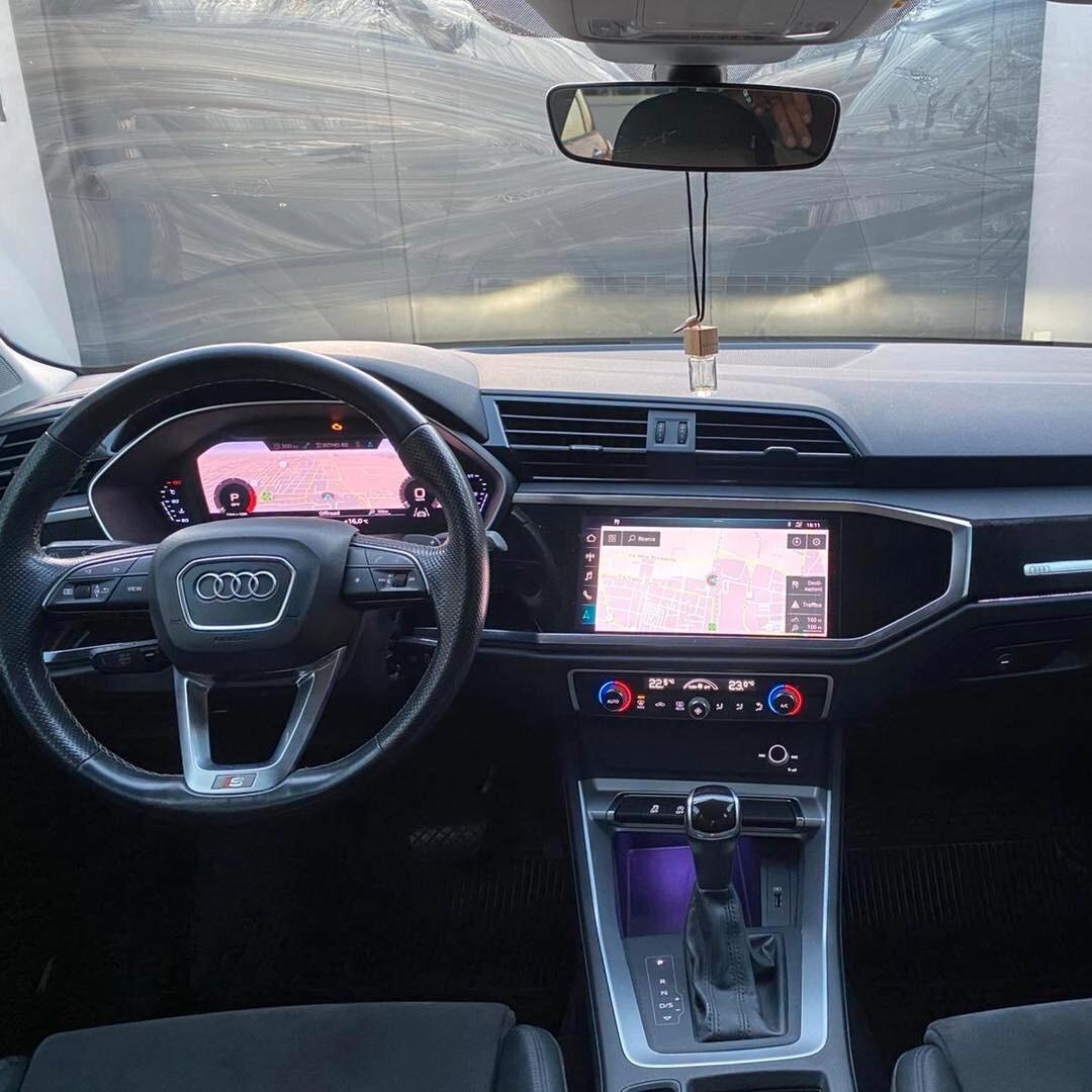 Audi Q3 35 TDI S tronic line edition