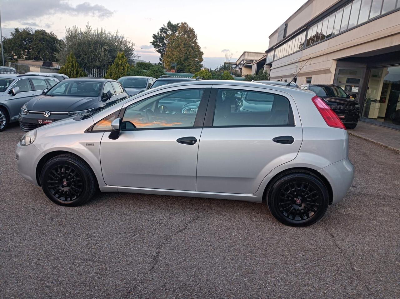 Fiat Punto 1.4 8V 5 porte Easypower Street