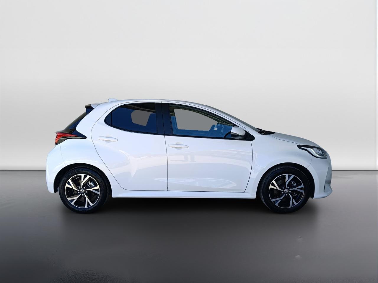 TOYOTA Yaris IV 2020 - Yaris 1.5h Trend