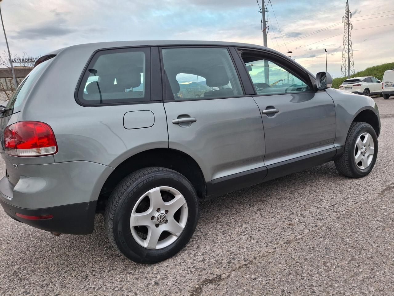 Volkswagen Touareg 2.5 R5 TDI Exclusive-AUTOMATICO-