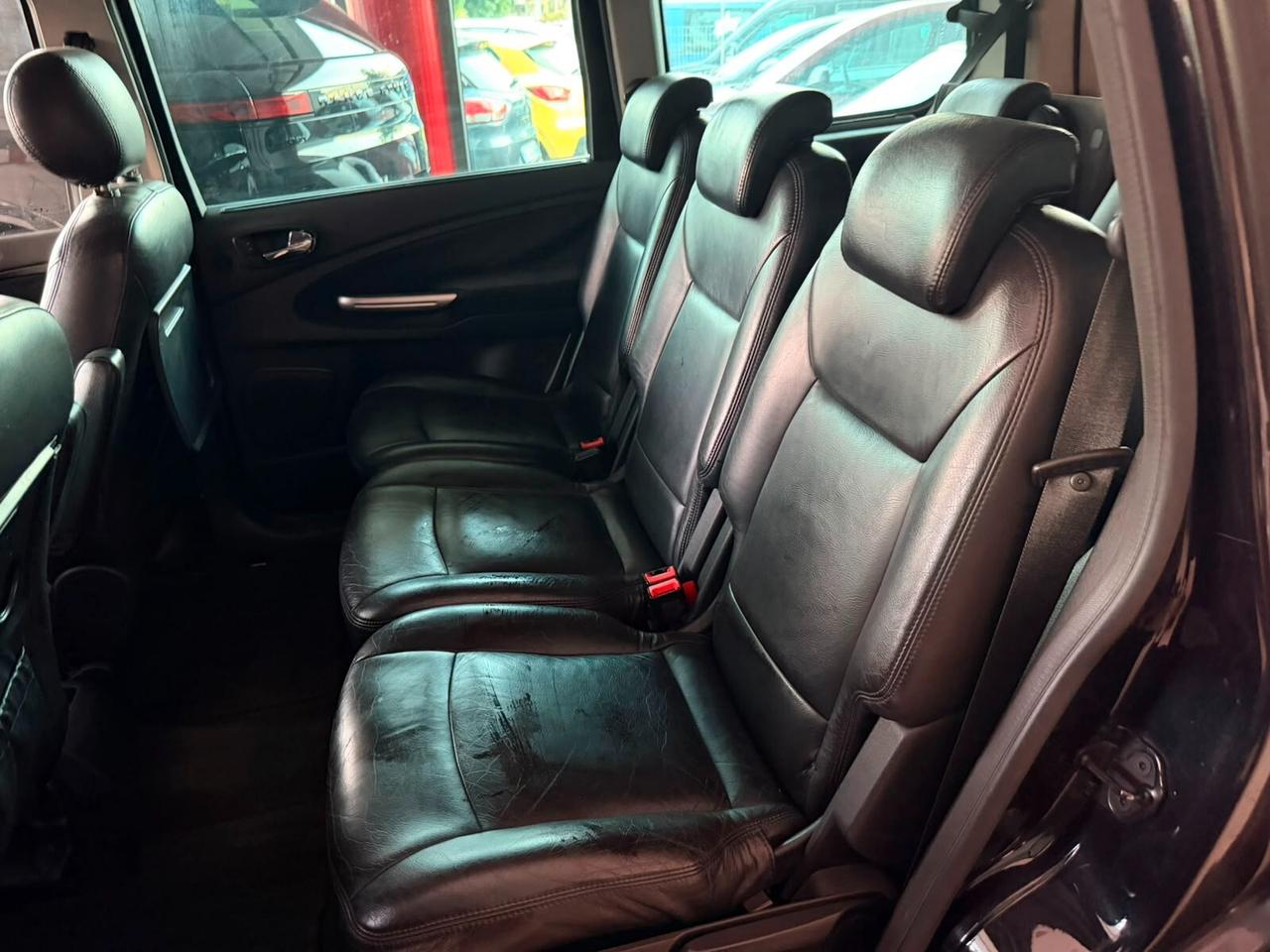 Ford Galaxy 2.0 TDCi 140 CV 7 POSTI