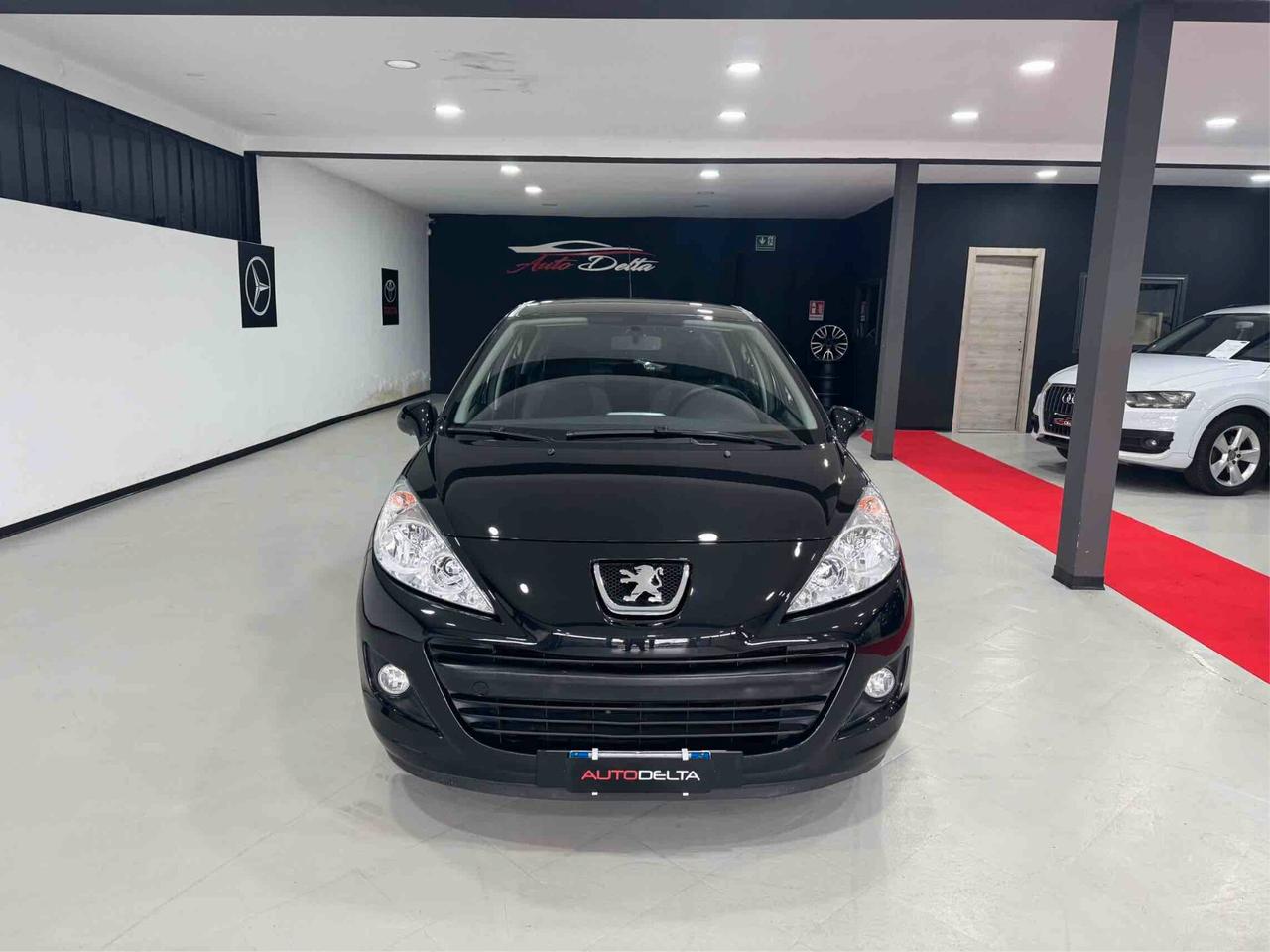 Peugeot 207 1.4 8V 75CV 5p. Energie