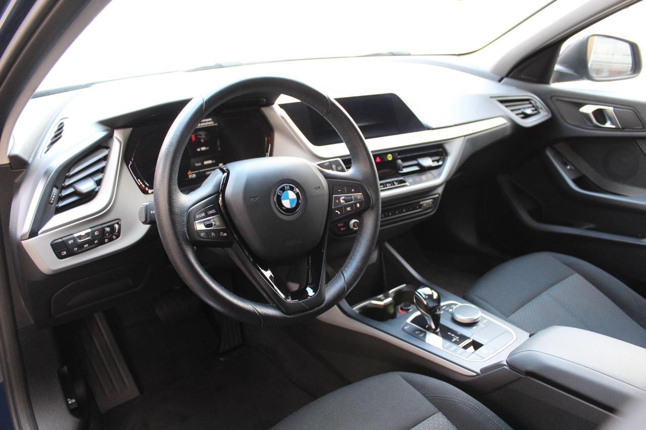 Bmw 116 116d 5p. Business Advantage automatica