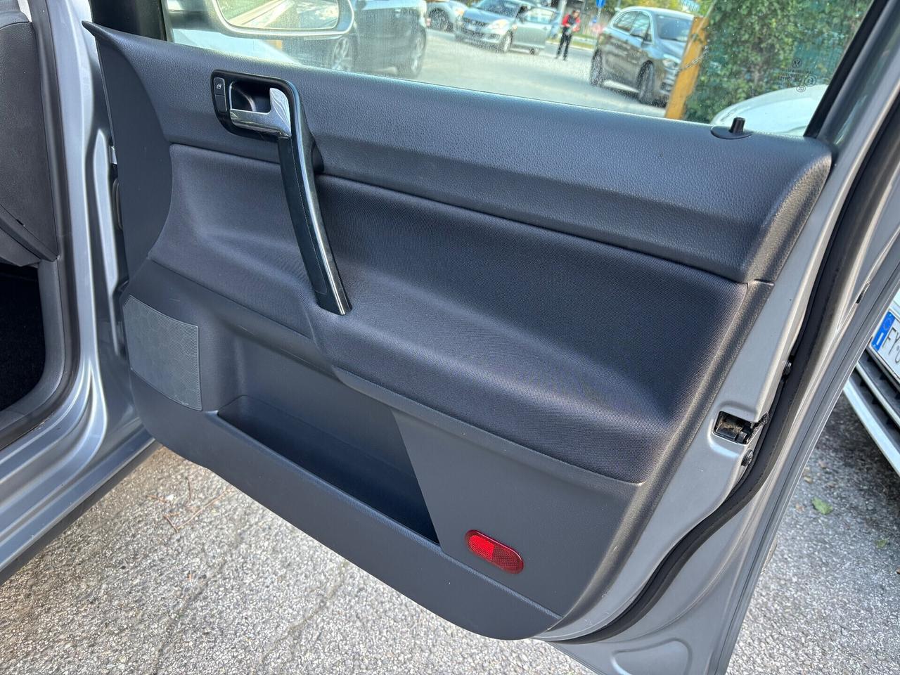 Volkswagen Polo 1.4 Benzina 5p. OK Neopatentati