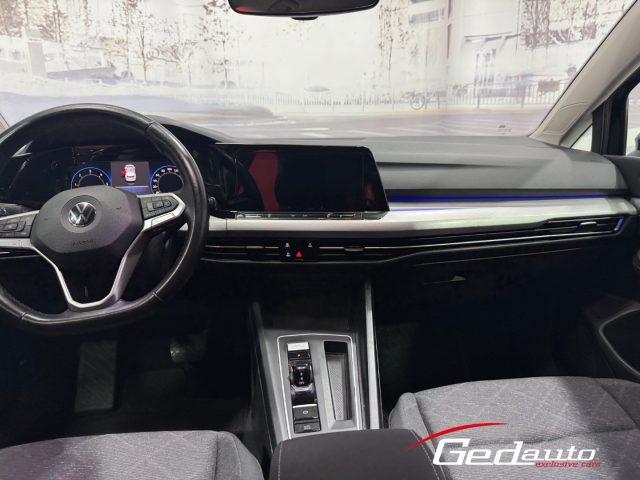 VOLKSWAGEN Golf 8 VIII 2.0 TDI 150 CV DSG SCR Life FULL-LED NAVI