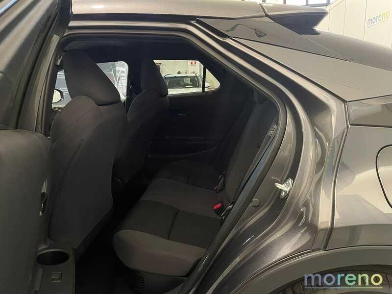 Toyota C-HR 1.8 hv Trend fwd e-cvt