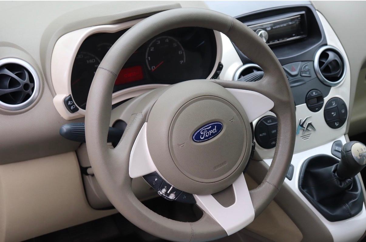 Ford Ka 1.2 8V 69CV Titanium