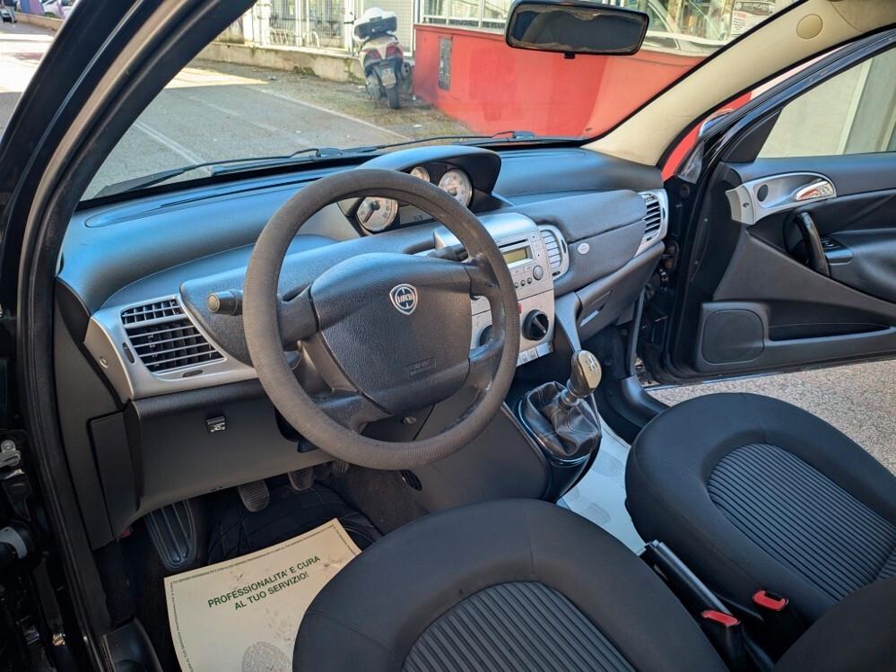 Lancia Ypsilon 1.2 GPL VALIDO FINO AL 2029...