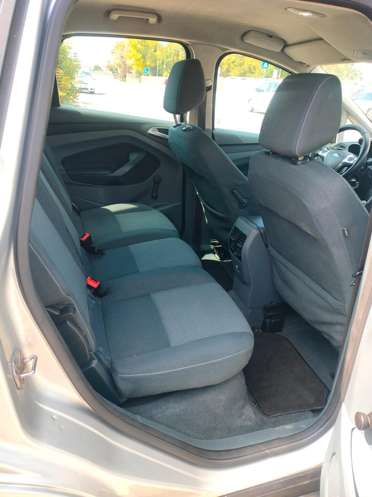 Ford C-Max 1.6 TDCi 95CV Titanium