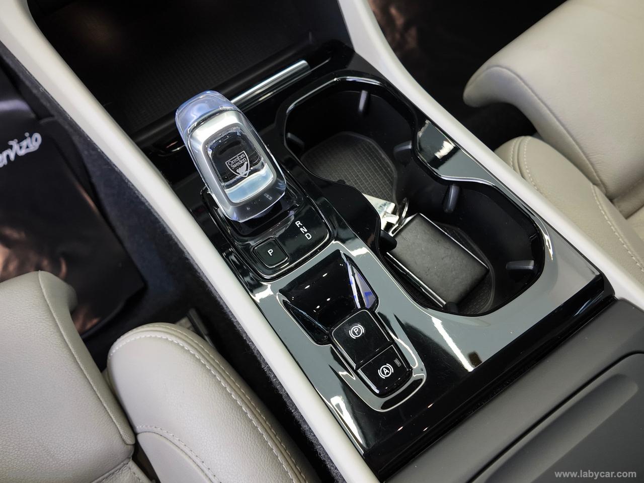 VOLVO XC40 D3 Geartronic Inscription