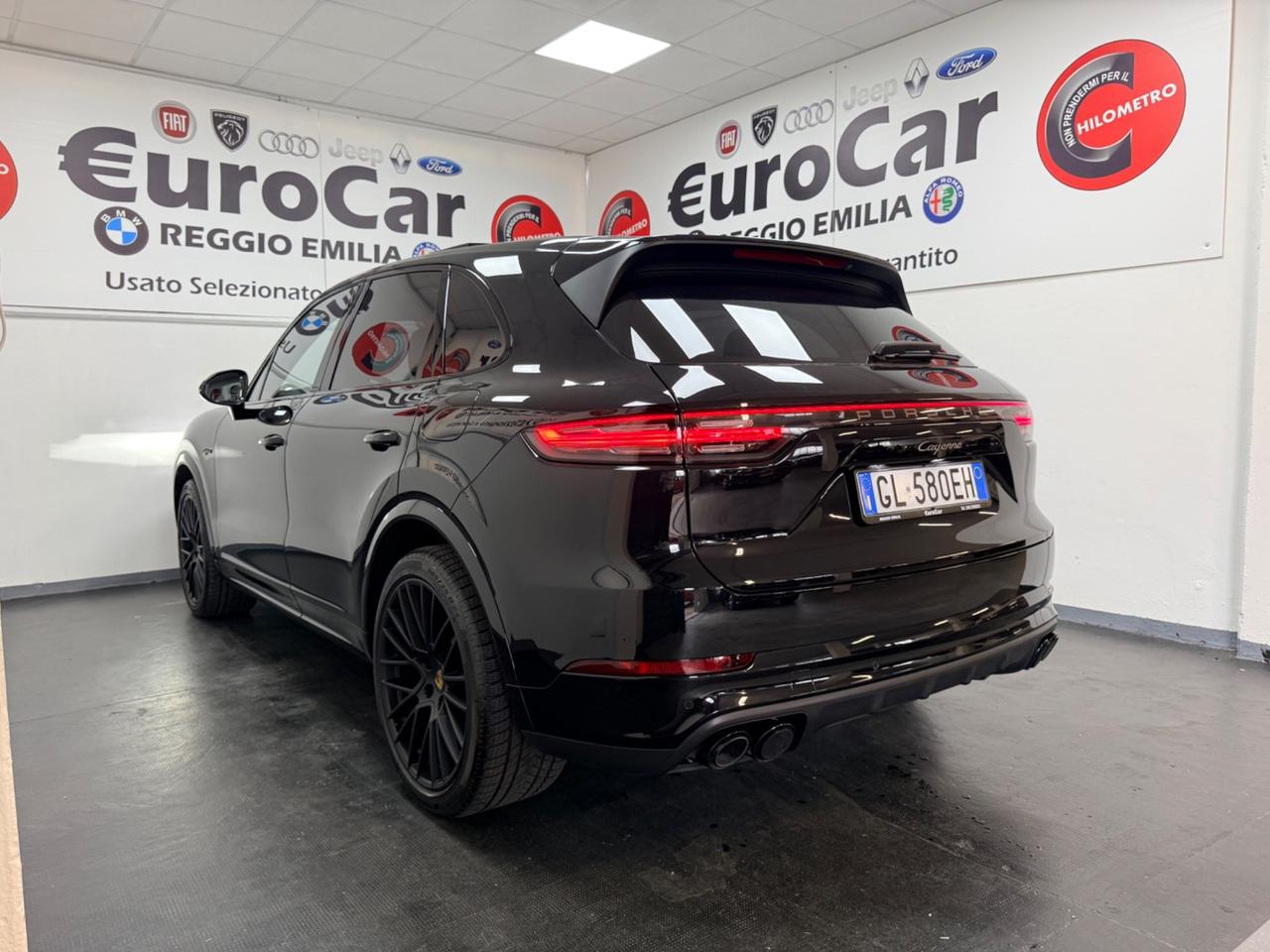 Porsche Cayenne 3.0 V6 462CV TOT E-Hybrid Platinum Edition 12/2022 UFFICIALE