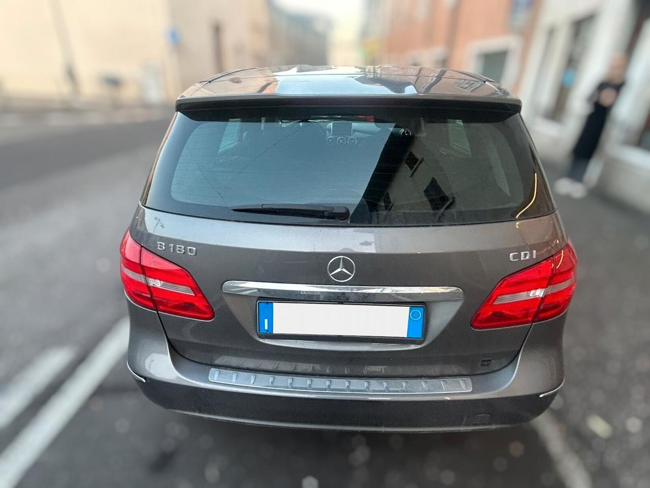 Mercedes-benz B 180 CDI - ANCHE PER NEOPATENTATI