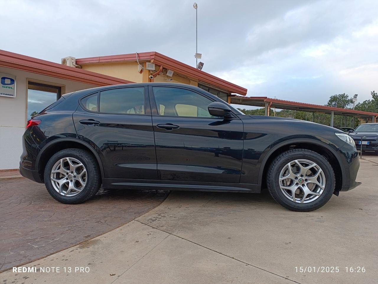 Alfa Romeo Stelvio 2.2 Turbodiesel 190 CV AT8 Q4 Business