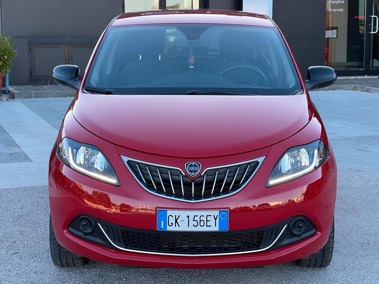 Lancia Ypsilon 1.0 FireFly 5 porte S&S Hybrid Silver Plus