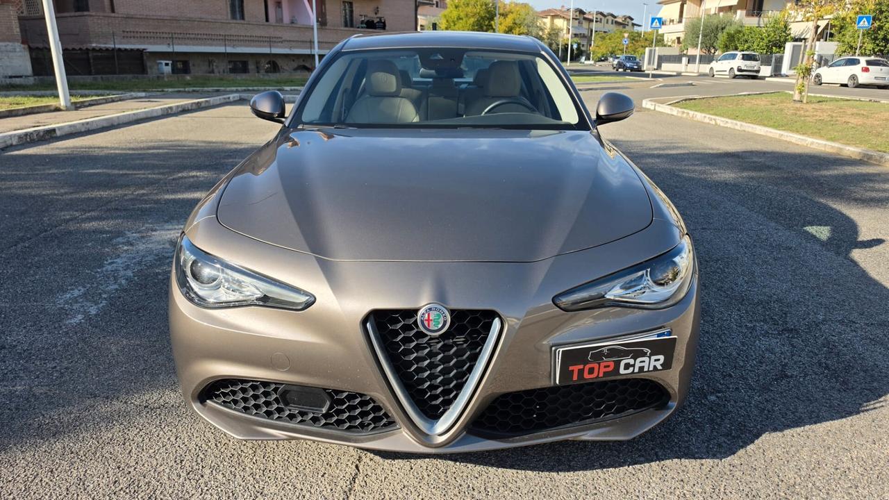 Alfa Romeo Giulia 2.2 Turbodiesel 180 CV Business Sport UNICO PROPRIETARIO