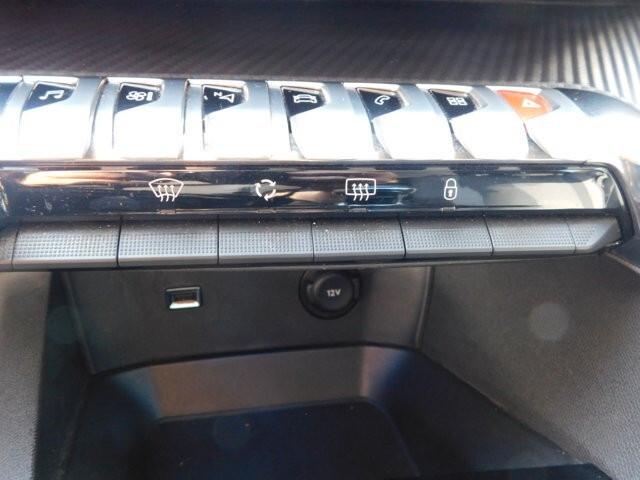 Peugeot 3008 BlueHDi 130 S&S Allure Pack