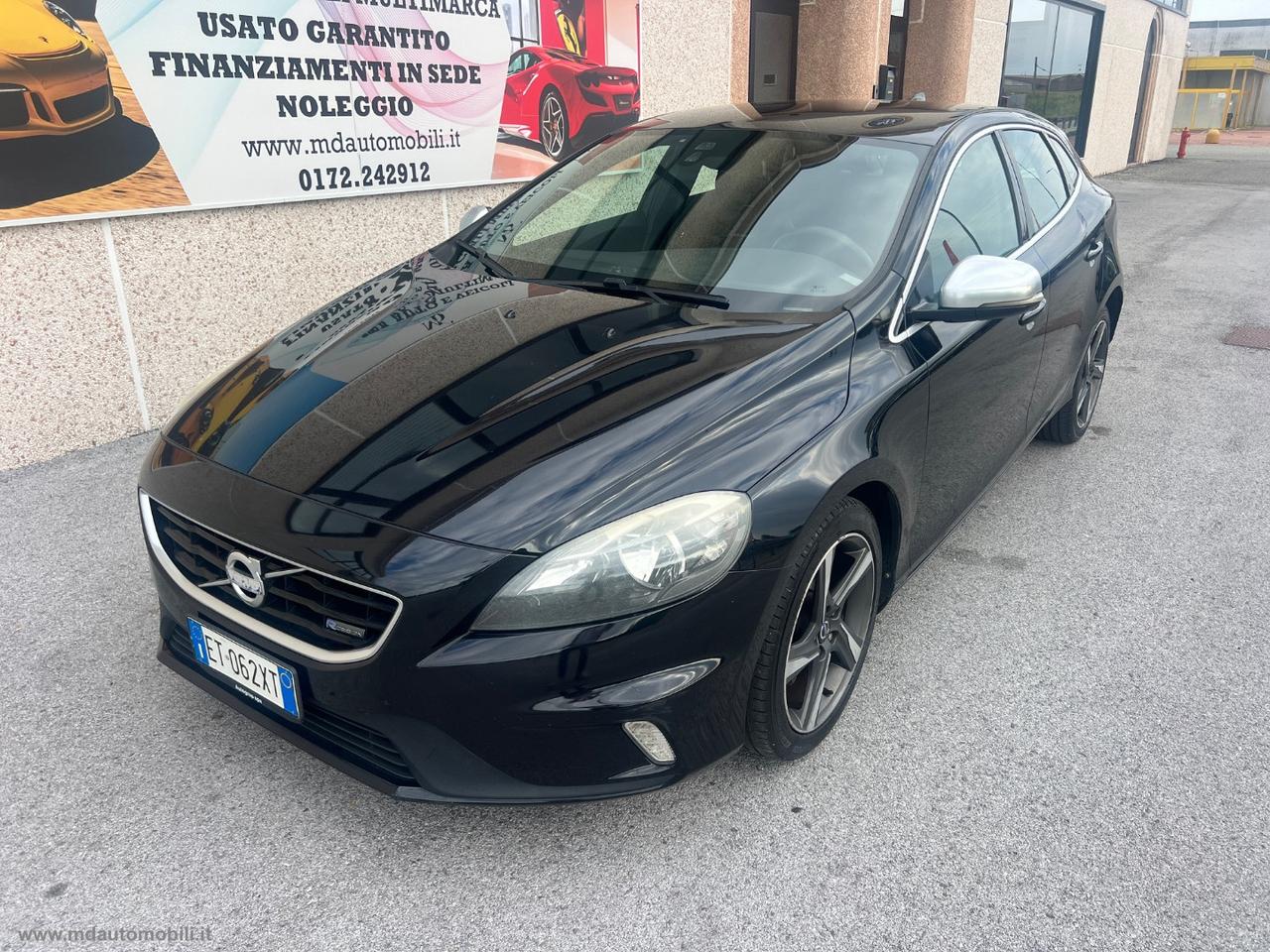 VOLVO V40 D2 1.6 R-design CERCHI 18