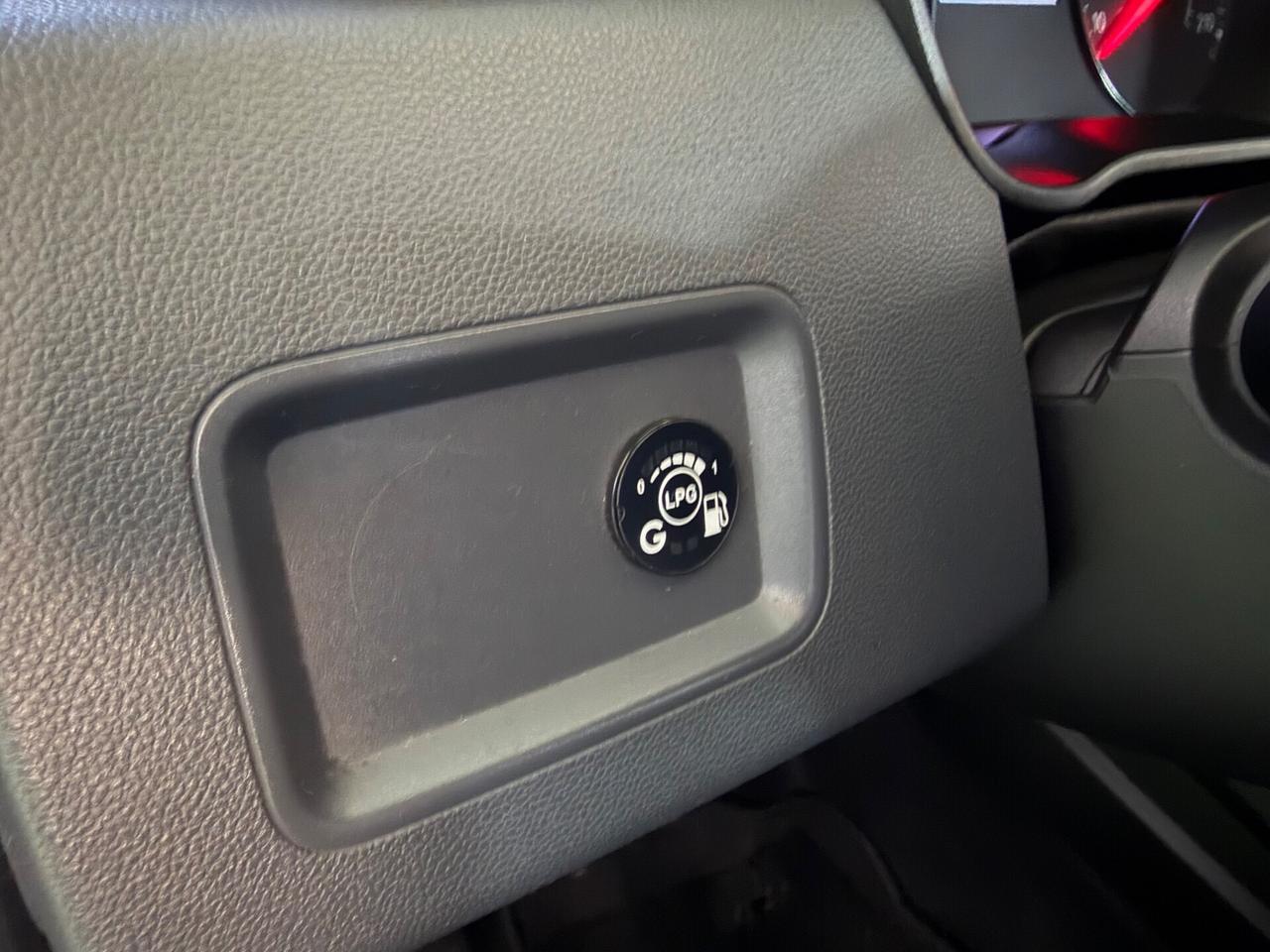 Dacia Duster 1.6 SCe GPL 4x2 Essential 114cv