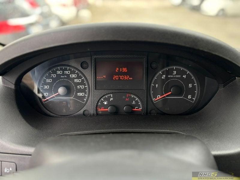 Peugeot Boxer 435 2.0 BlueHDi 160CV P.Lungo centinato con sponda idraulica