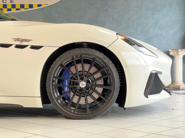 MASERATI GranTurismo V6 550 CV AWD Trofeo IVA ESP.