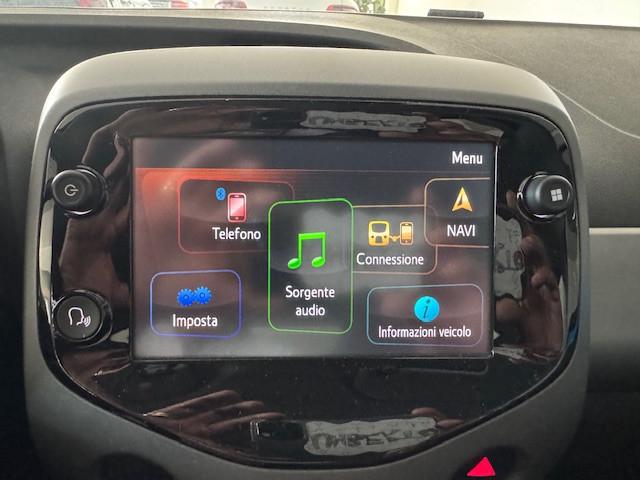 Toyota Aygo 5 Porte 1.0 x-play 72cv