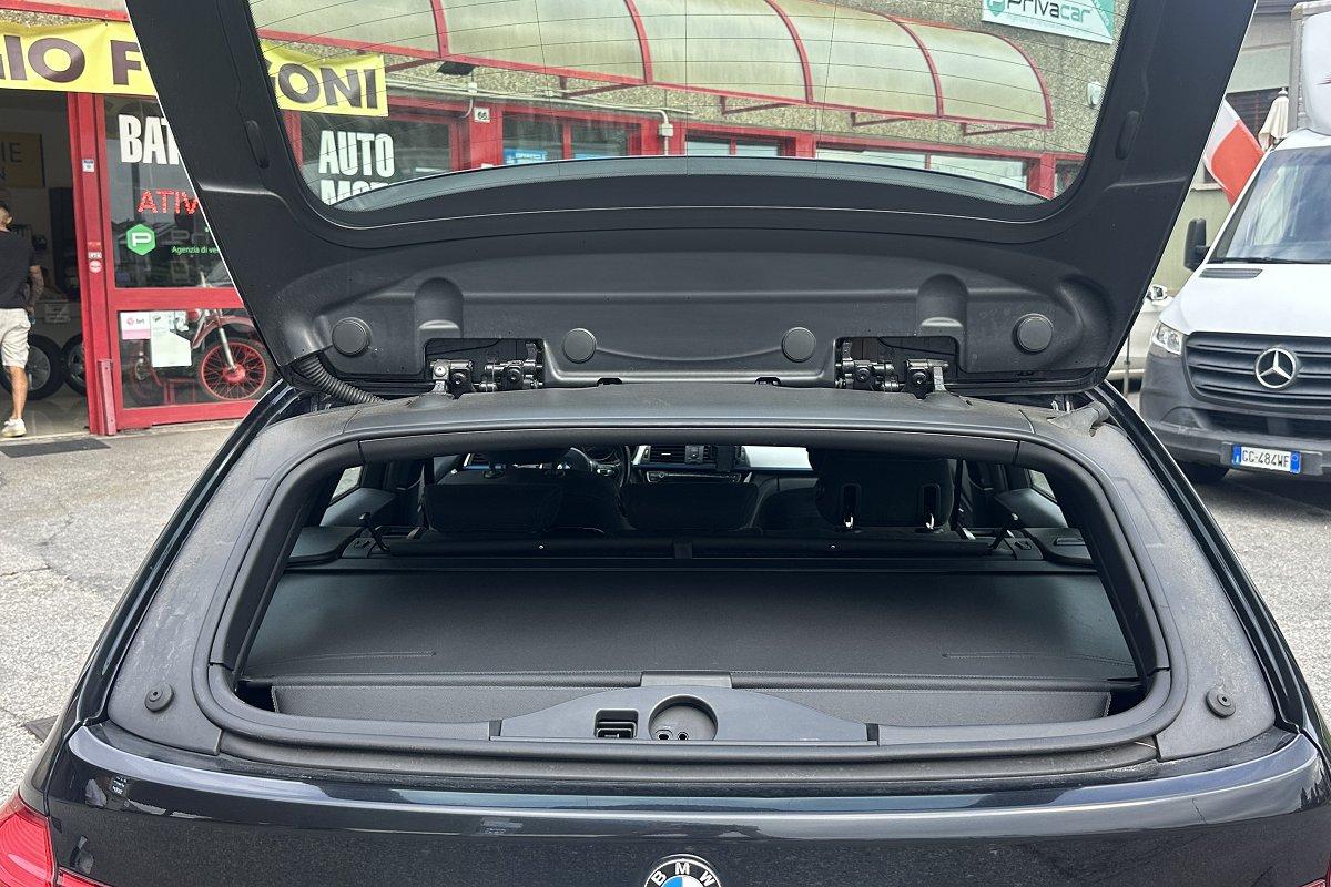 BMW 318d Touring Msport