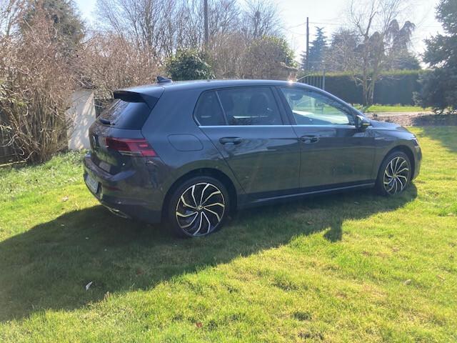 Volkswagen Golf serie 8 motore 2.0 TDI 116 cv cambio DSG allestimento STYLE