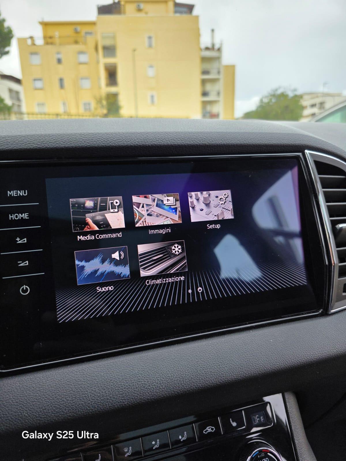 Skoda Karoq 2.0 TDI SCR 4x4 DSG Style 2018 STRAFULL