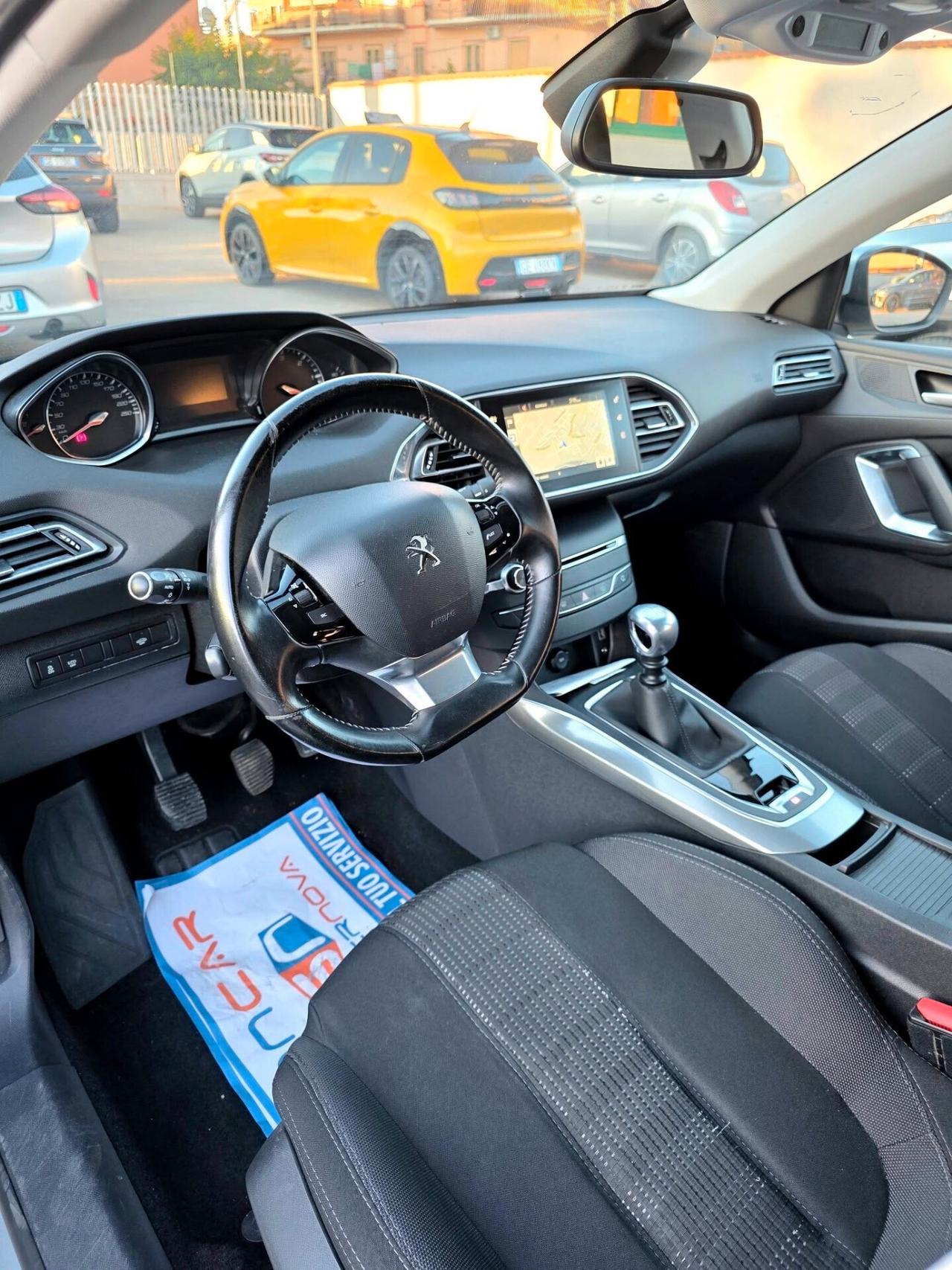 Peugeot 308 BlueHDi 120 S&S SW Allure