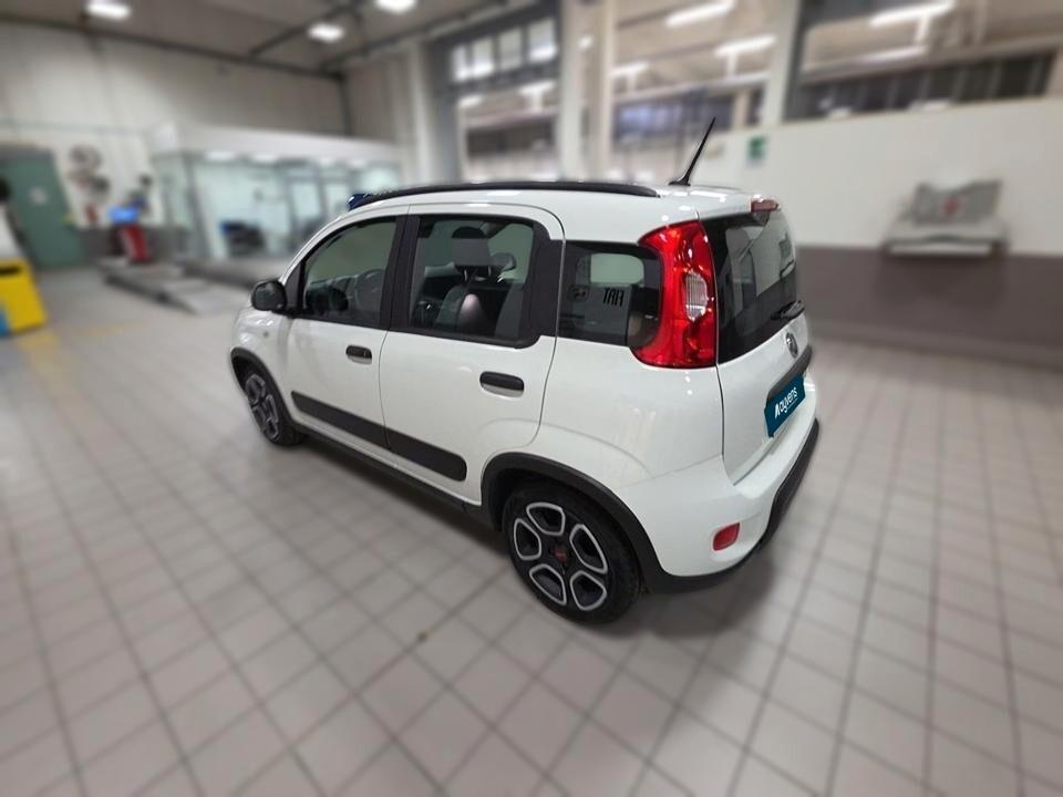 Fiat Panda 1.0 Hybrid - NOLEGGIO LUNGO TERMINE
