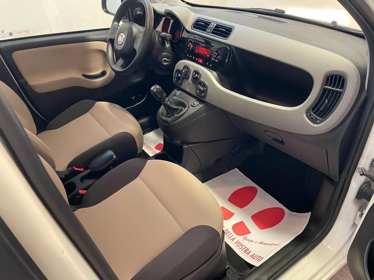 Fiat Panda 1.2 Lounge 117.000 Km! Full Neopatentati