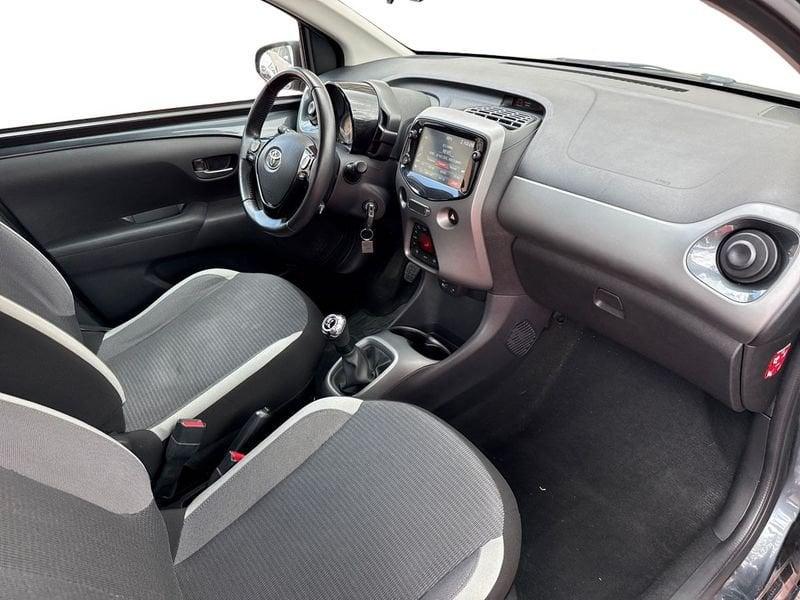 Toyota Aygo Aygo 5p 1.0 x-fun 72cv