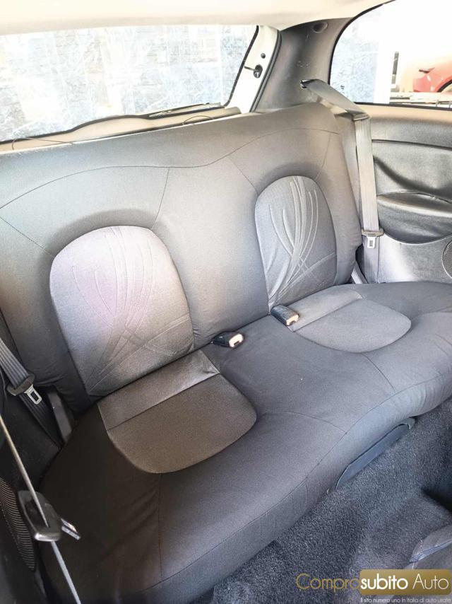 LANCIA Ypsilon 1.2 69 CV Diva