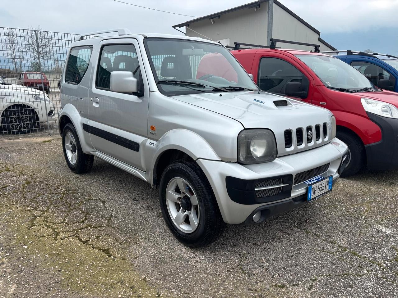 Suzuki Jimny 4x4 1.5 DDiS GANCIO TRAINO - 2007