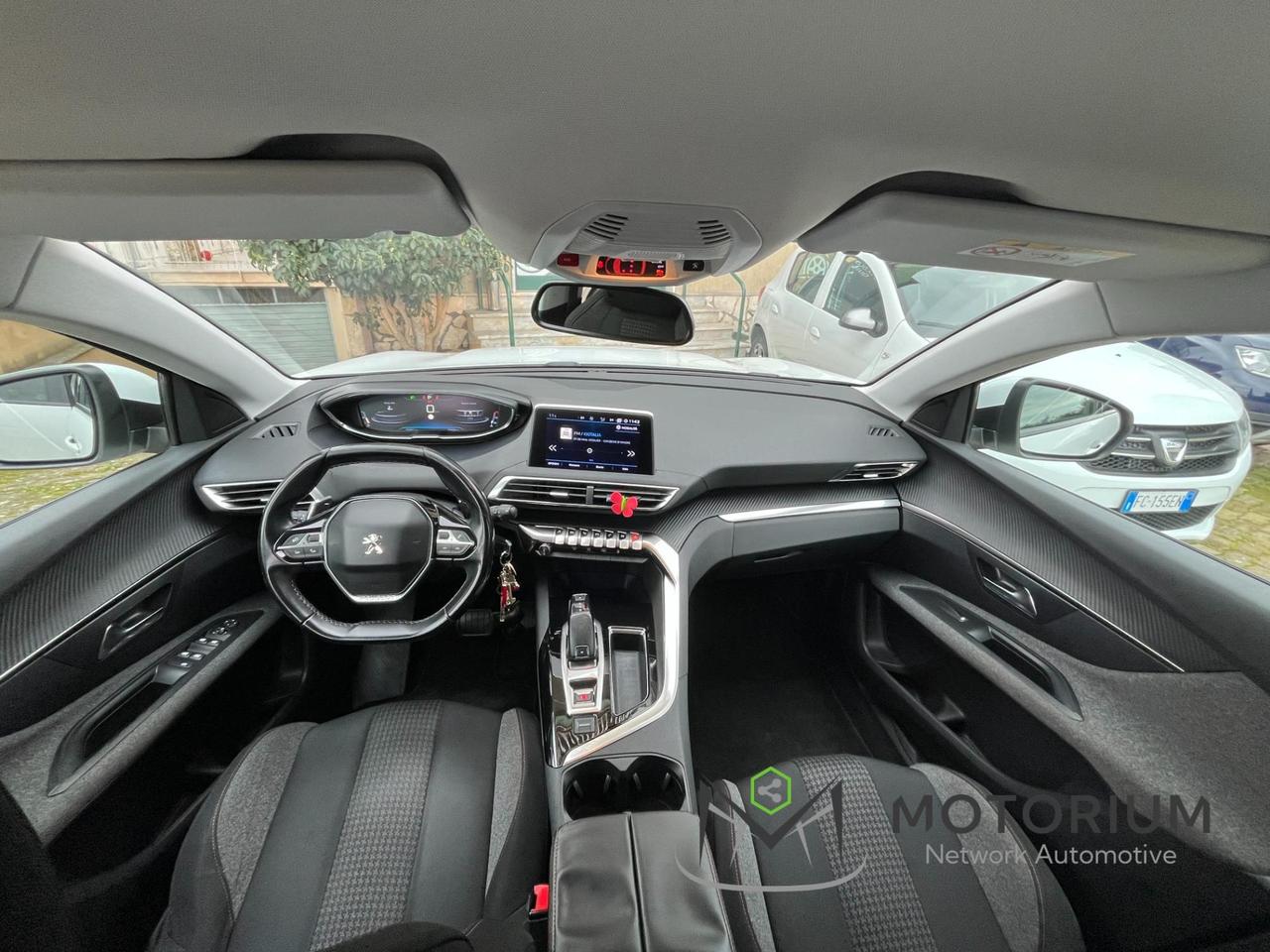 Peugeot 3008 BlueHDi 130 SeS EAT8