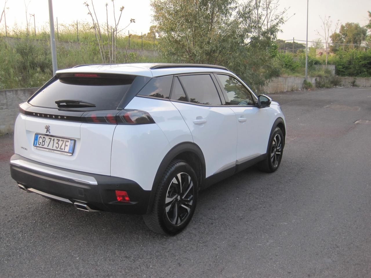 Peugeot 2008 PureTech 130 S&S Allure Pack