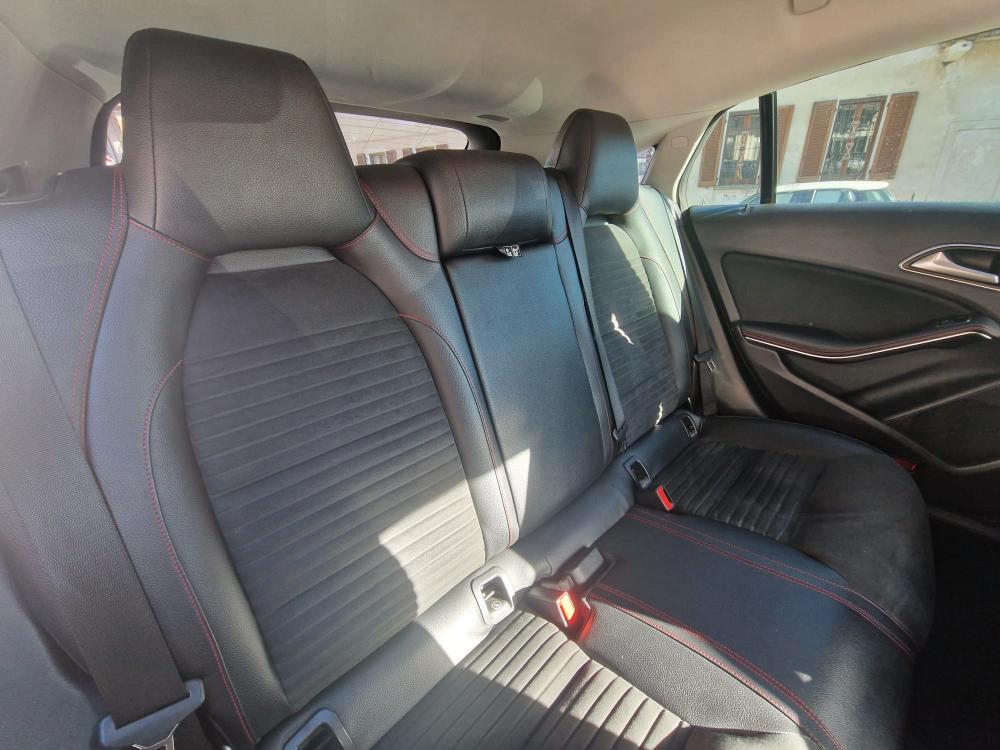 Mercedes CLA Shooting Brake 200 d (cdi) Premium auto