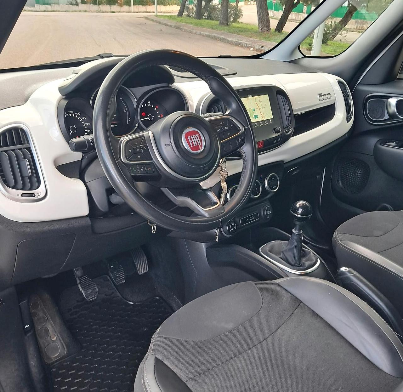 Fiat 500L 1.6 Multijet 120 CV Mirror City Cross