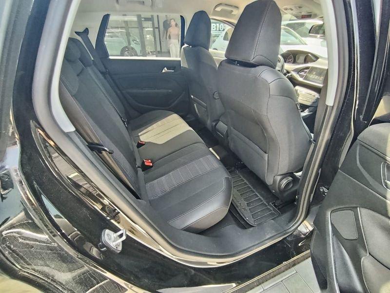 Peugeot 308 Allure BlueHDi 130cv EAT6 S&S aut.